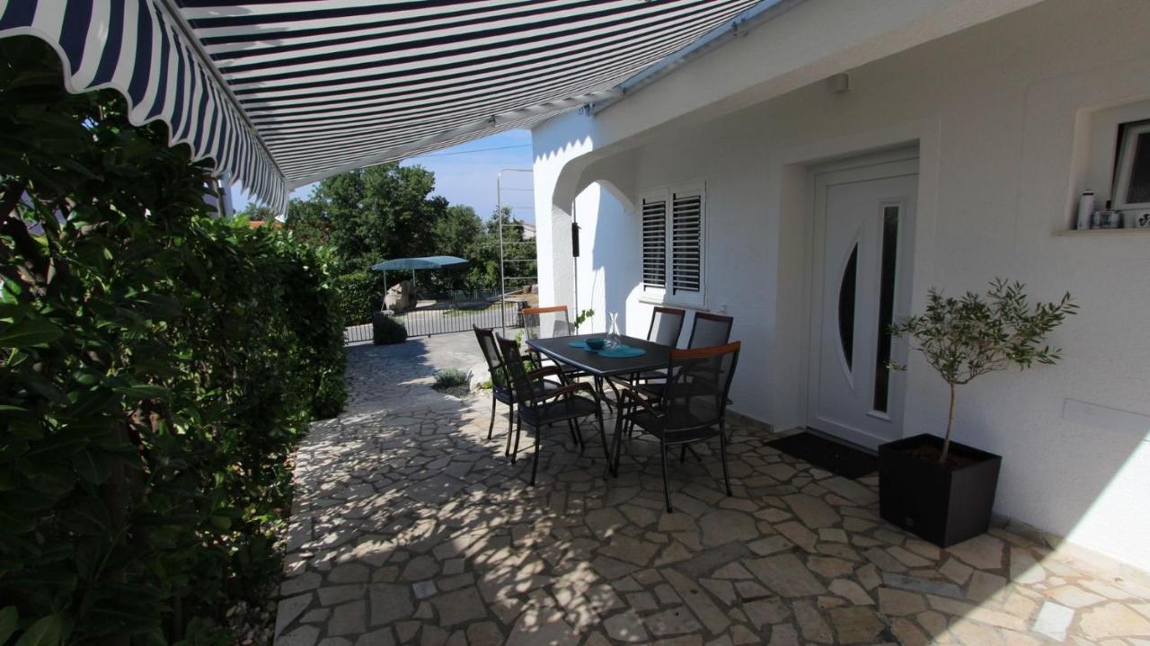 Apartments Adrijana Малинська Екстер'єр фото